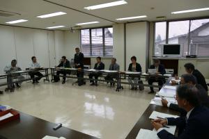 町建築協議会との懇談会風景